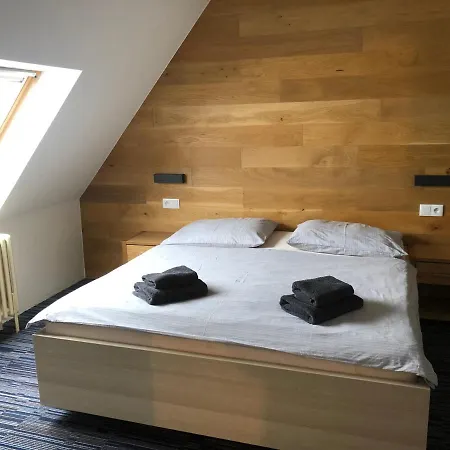 žalý