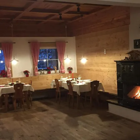 žalý Benecko