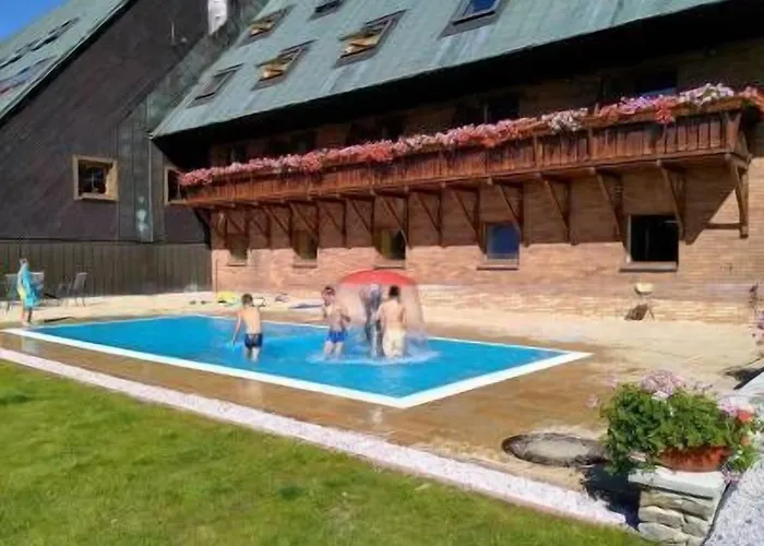 Zaly Hotel 3*