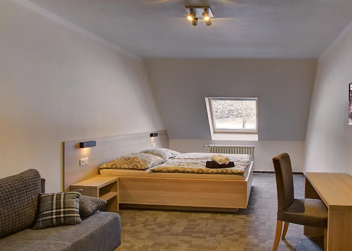 Zaly Hotel